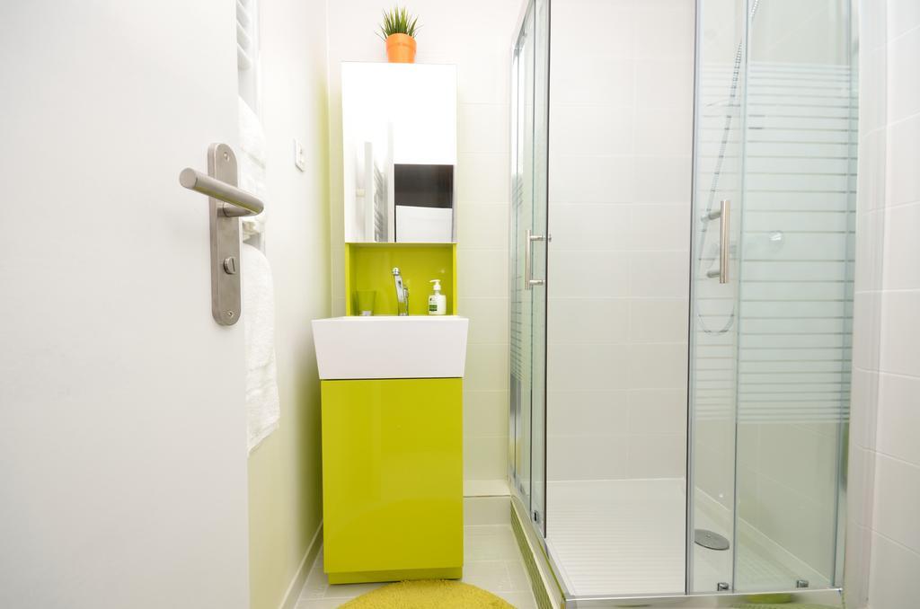 One bedroom apartment Palais des festivals Cannes Extérieur photo